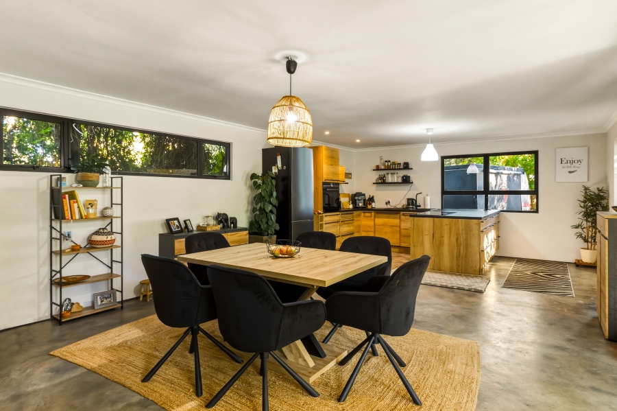 9 Bedroom Property for Sale in Golden Acre Western Cape